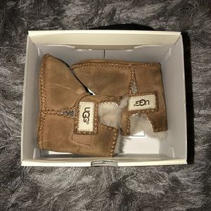 Infant ugg boots